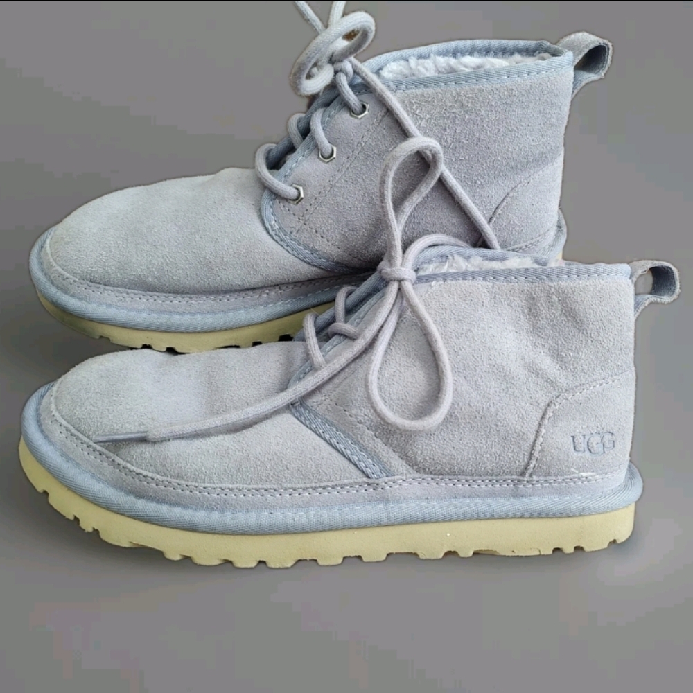 UGG Neumel Ankle Boots Womens Size 8 Light Greyish/Lavender Color In & Out VGUC - Picture 9 of 15